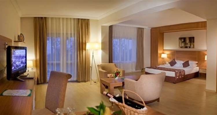Marco Polo Resort Hotel Rooms